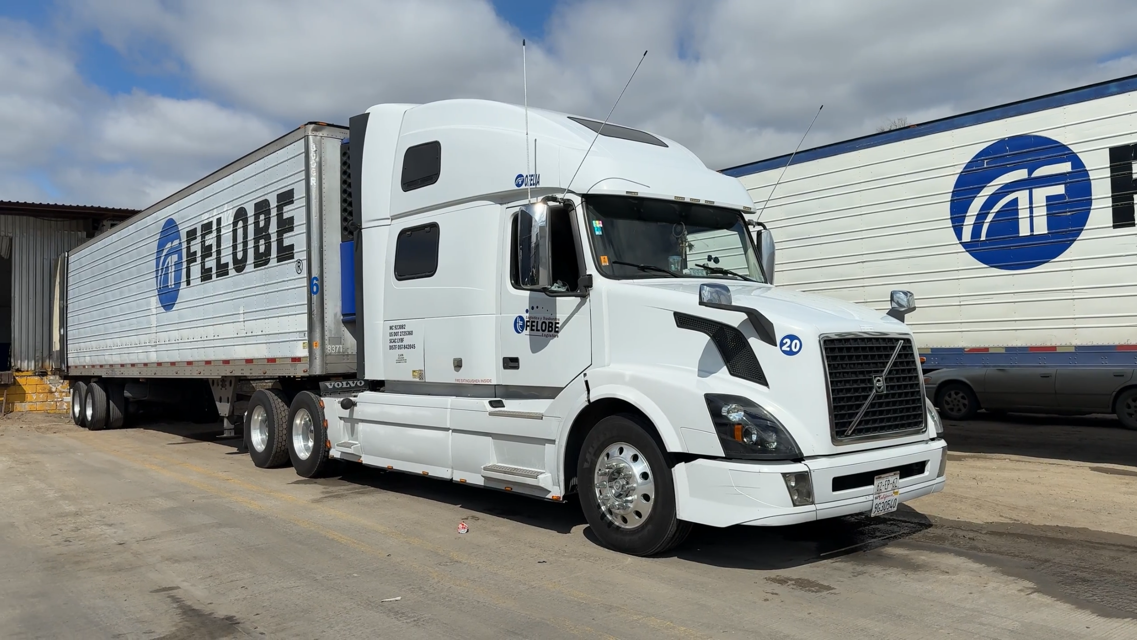 FELOBE Truck